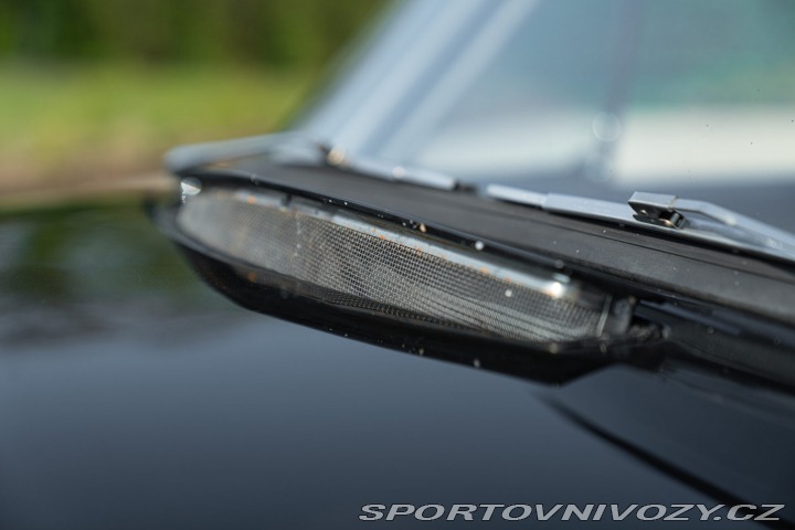 Dodge Ostatní modely V-EIGHT 1953