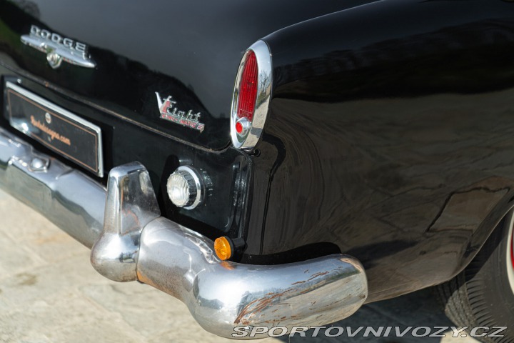 Dodge Ostatní modely V-EIGHT 1953