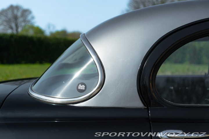 Dodge Ostatní modely V-EIGHT 1953