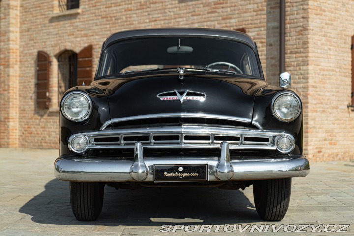 Dodge Ostatní modely V-EIGHT 1953