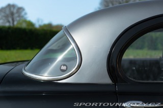 Dodge Ostatní modely V-EIGHT 1953