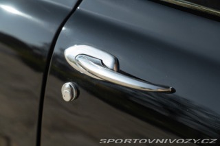 Dodge Ostatní modely V-EIGHT 1953