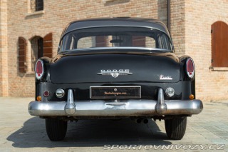 Dodge Ostatní modely V-EIGHT 1953