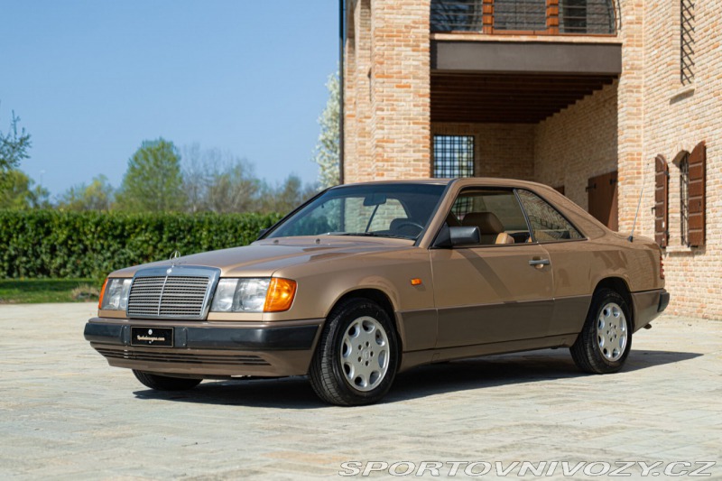 Mercedes-Benz C 300 CE