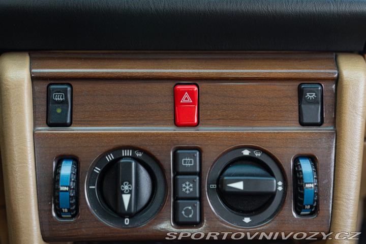 Mercedes-Benz C 300 CE 1988