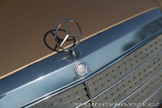 Mercedes-Benz C 300 CE 1988