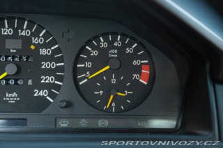 Mercedes-Benz C 300 CE 1988