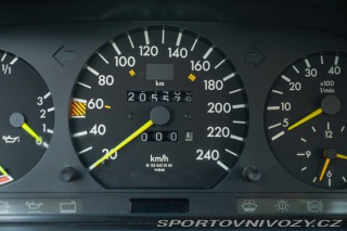 Mercedes-Benz C 300 CE 1988