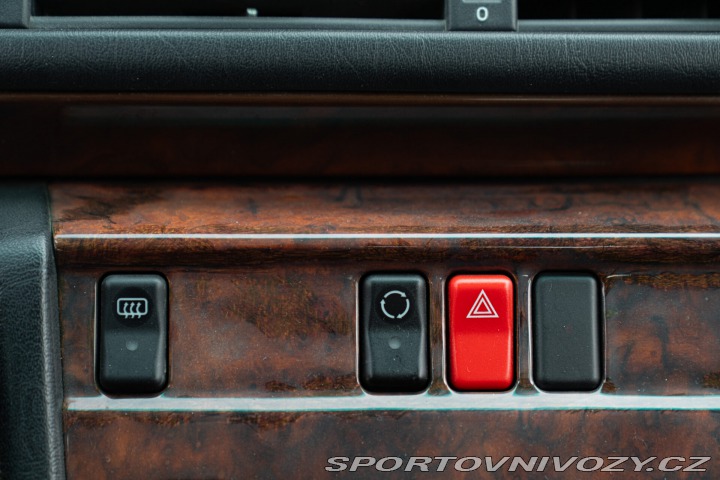 Mercedes-Benz E 320 E 1993