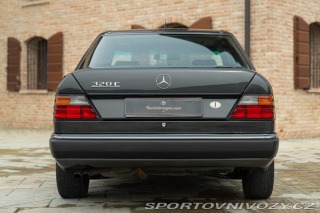 Mercedes-Benz E 320 E 1993