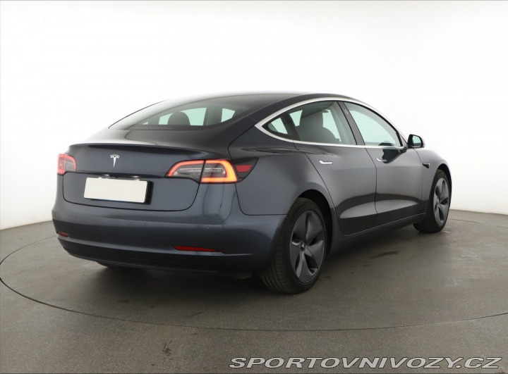 Tesla Model 3 Std Range Plus 52kWh 2020