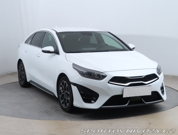 Kia ProCeed GT-Line 1.5 T-GDI 2022