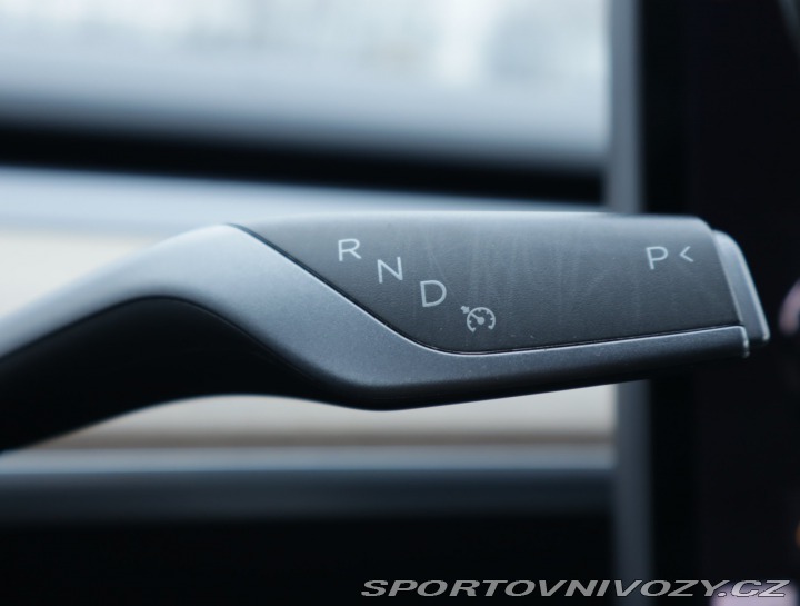 Tesla Model 3 Std Range Plus 52kWh 2019