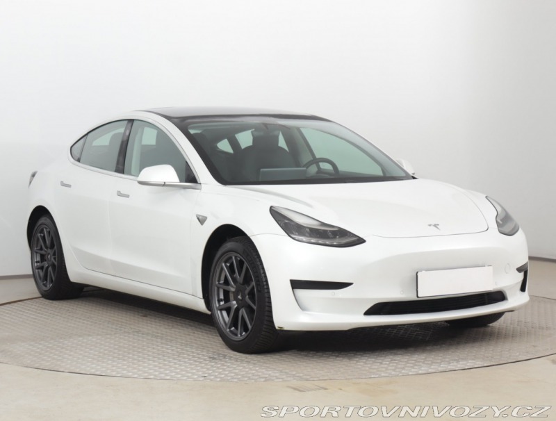 Tesla Model 3 Std Range Plus LFP