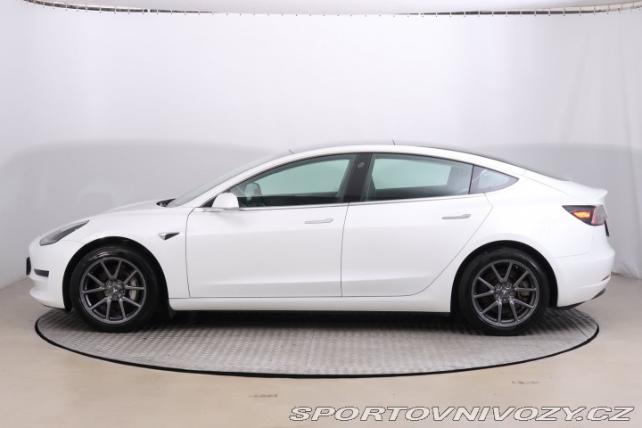 Tesla Model 3 Std Range Plus 52kWh 2020