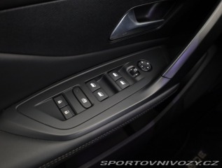 Peugeot 308 Hybrid 180 2022