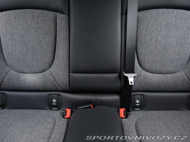 Mini Clubman Cooper D 2021