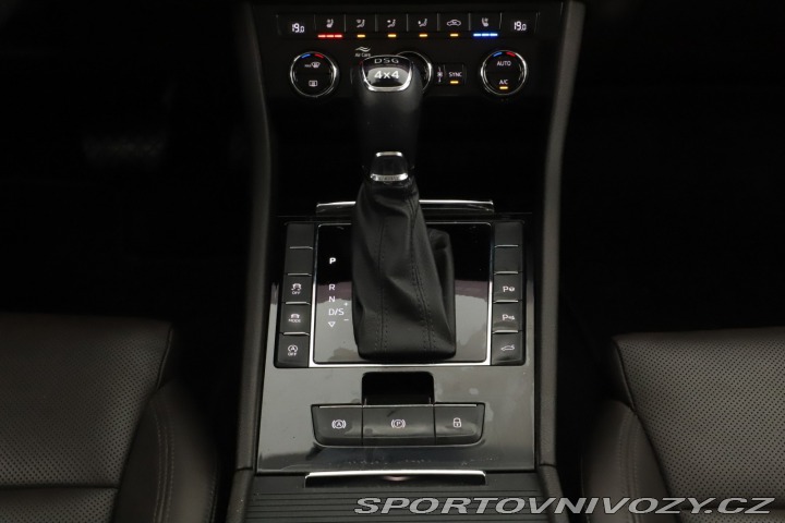 Škoda Superb 2.0 TSI 2019