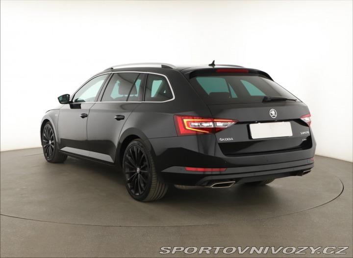 Škoda Superb 2.0 TSI 2019