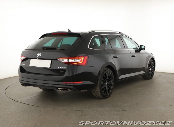 Škoda Superb 2.0 TSI 2019