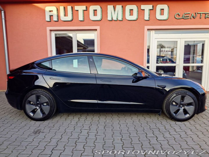 Tesla Model 3 PRODÁNO 2021