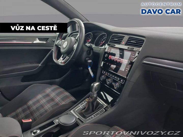 Volkswagen Golf 2,0 TSI GTI DSG LED 1.Maj 2017