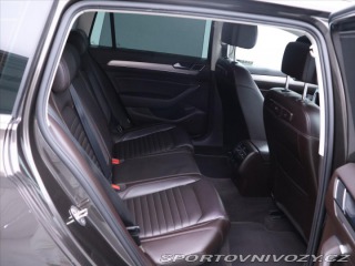 Volkswagen Ostatní modely Passat 2,0 BiTDI 176kW 4M Highli 2015