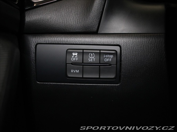 Mazda Ostatní modely 3 2,0 G165 Revolution Výpro 2016