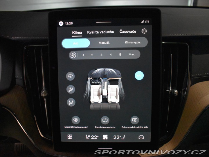 Volvo Ostatní modely XC60 2,0 T6 Ultra Dark 2026