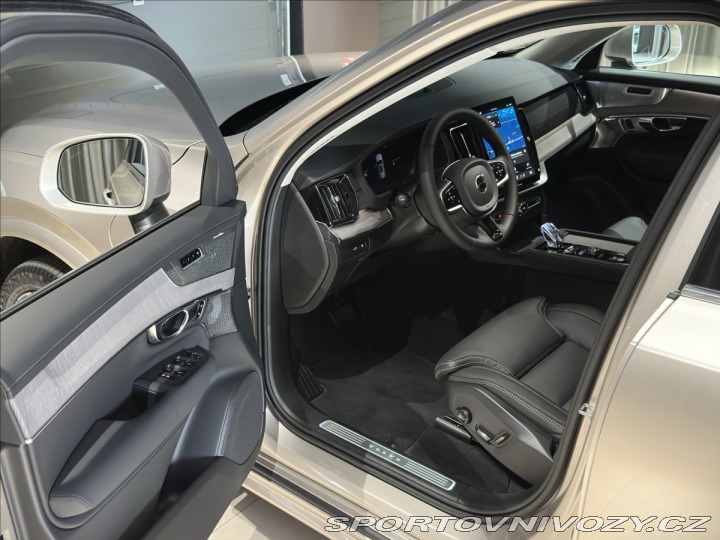 Volvo Ostatní modely XC90 2,0 T8 Ultra Bright 2026