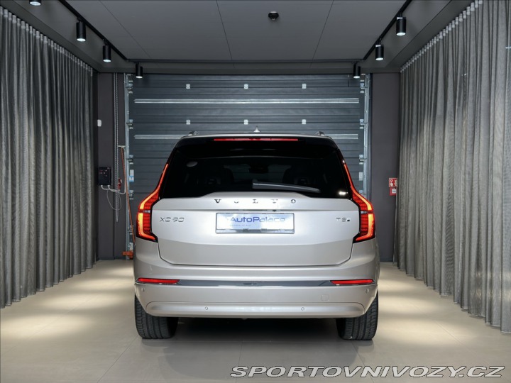 Volvo Ostatní modely XC90 2,0 T8 Ultra Bright 2026