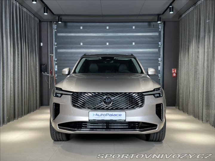 Volvo Ostatní modely XC90 2,0 T8 Ultra Bright 2026
