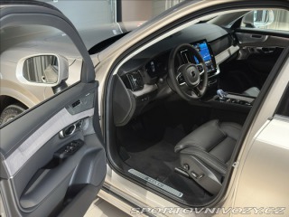 Volvo Ostatní modely XC90 2,0 T8 Ultra Bright 2026