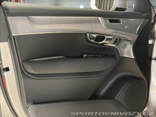 Volvo Ostatní modely XC90 2,0 T8 Ultra Bright 2026
