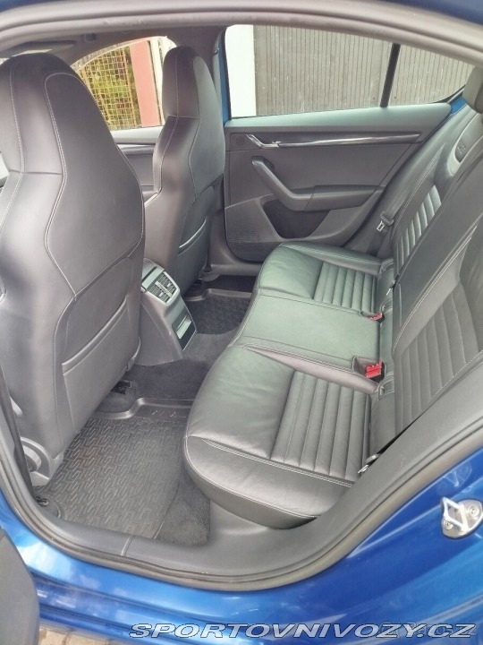 Škoda Octavia RS 2,0   3 rs TDI 135 kW man 2015