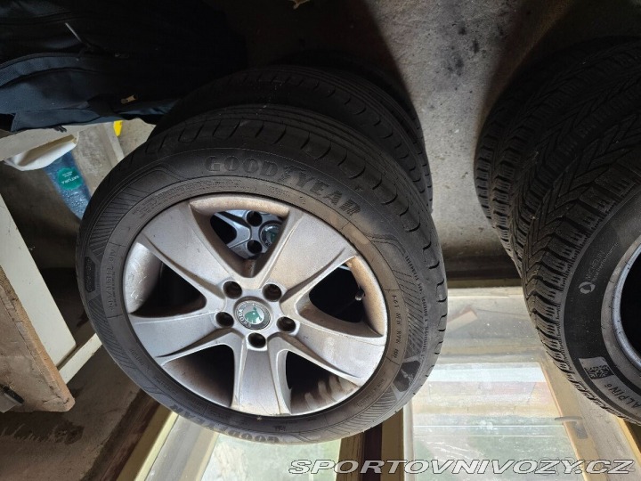 Škoda Ostatní modely Octavia 2,0   z Podolí 2013