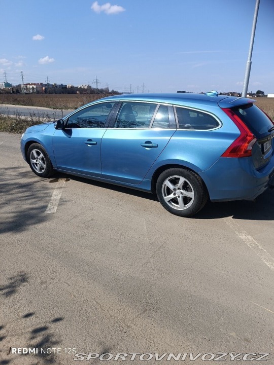 Volvo V60 2,0 2016