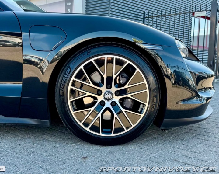 Porsche Taycan 350KW, SportChrono, pasa 2021