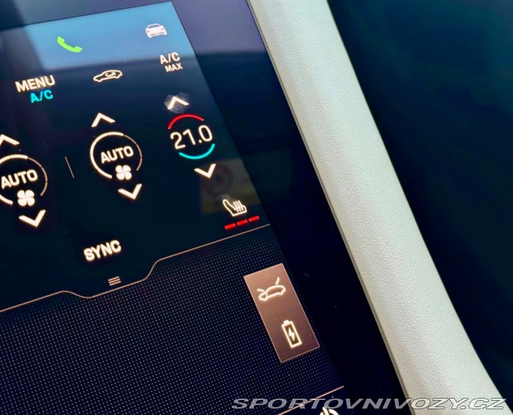 Porsche Taycan 350KW, SportChrono, pasa 2021