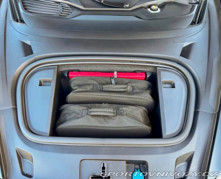 Porsche Taycan 350KW, SportChrono, pasa 2021