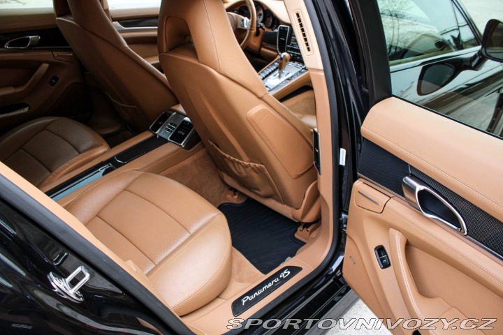 Porsche Panamera 4S 4.8 PDK 294kW / AJ NA 2010