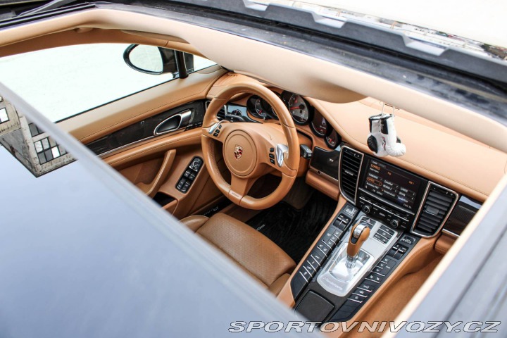 Porsche Panamera 4S 4.8 PDK 294kW / AJ NA 2010