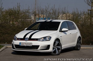 Volkswagen Golf 2.0 TDI GTD 135 kW DSG /