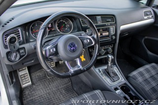 Volkswagen Golf 2.0 TDI GTD 135 kW DSG / 2016