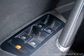 Volkswagen Golf 2.0 TDI GTD 135 kW DSG / 2016