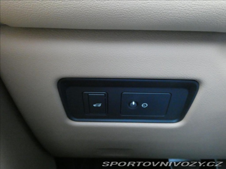 Jaguar F-Pace 2,0 P250 SE 1Maj, ČR DPH 2022