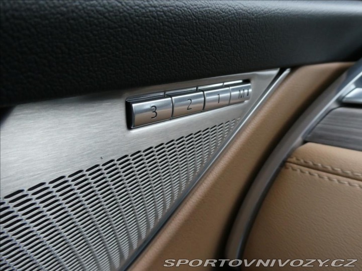 Jaguar F-Pace 2,0 P250 SE 1Maj, ČR DPH 2022