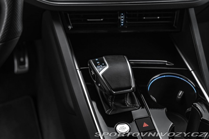 Volkswagen Ostatní modely Touareg R-line 4M Vzduch IQ Ergo 2022