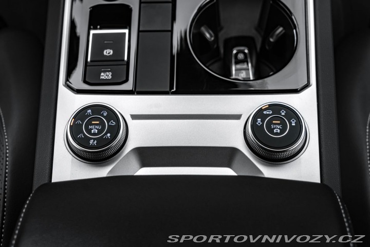 Volkswagen Ostatní modely Touareg R-line 4M Vzduch IQ Ergo 2022