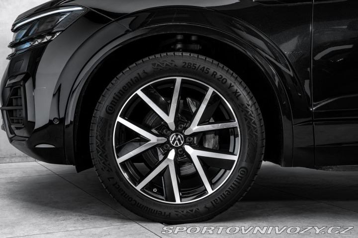 Volkswagen Ostatní modely Touareg R-line 4M Vzduch IQ Ergo 2022